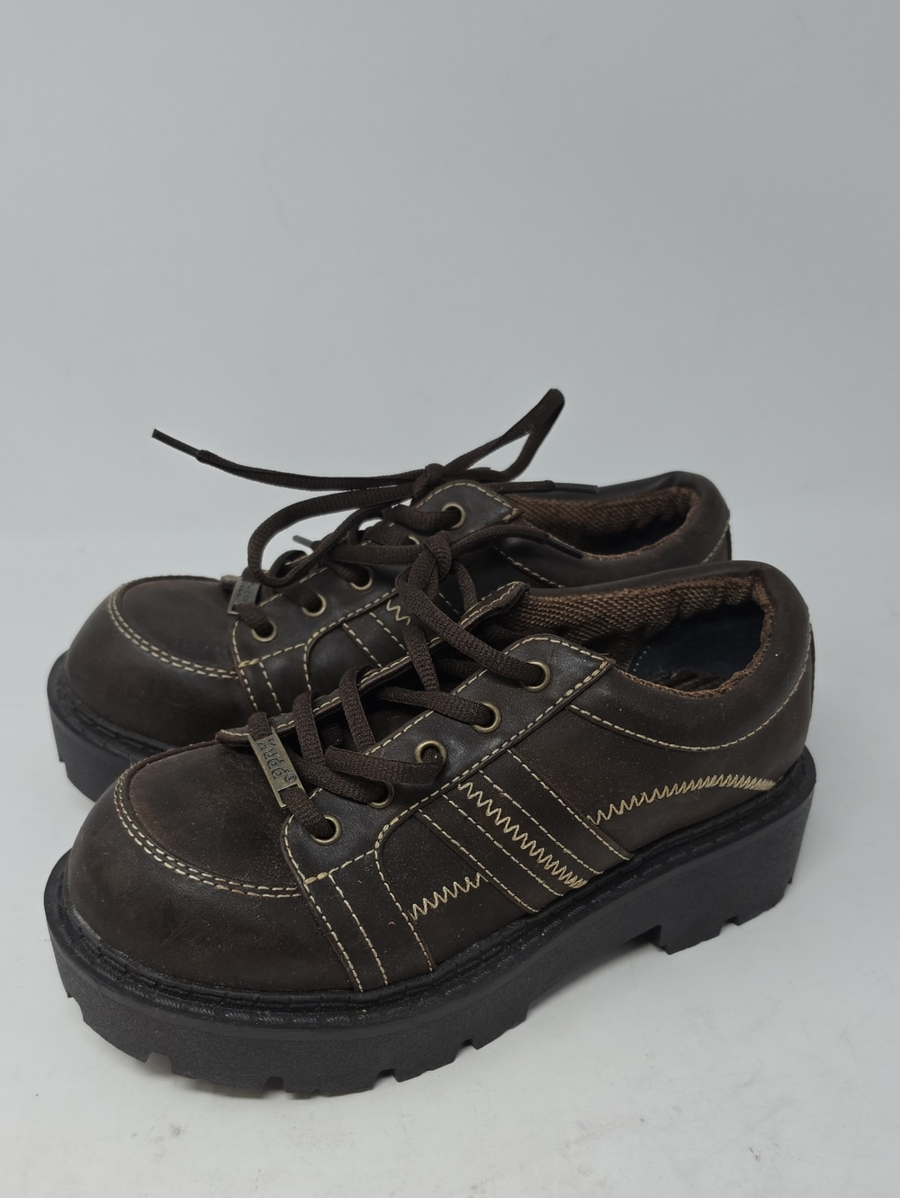 Mudd Vintage Y2K Women's Brown Platform Lace-Up Shoes Size 6
